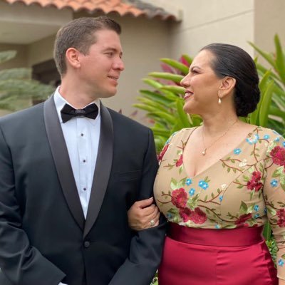 f9bb0dd5351749e's profile picture. 