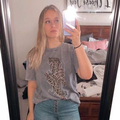 teaganjanthony's profile picture. 