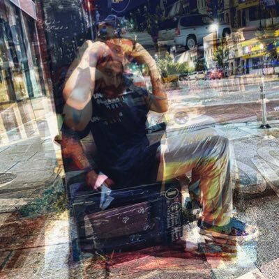 LOMA3X's profile picture. y don’t u tell me y ur really here