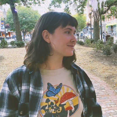 jenyaface's profile picture. obnoxious but endearing???