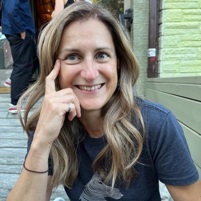Engineer, artist, PhD Candidate in Human-Robot Interaction at the University of Toronto. Graduate Fellow @TorontoSRI. Curiosity-driven. I read a lot.