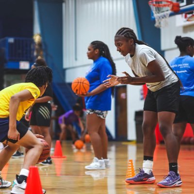 5’7 G c/o “ 2026 From📍#Mississippi, GPA 3.8/ IG amiyah_tay11 #allglorytoGOD