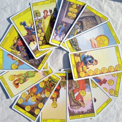 TAROT DE ORO.
Ayudándote a inspeccionar tu interior.
Lectura de Preguntas, Vínculo y General
Todas las opciones con Mensaje Final y Oraculo 🌟🌟🌟
+541122540359