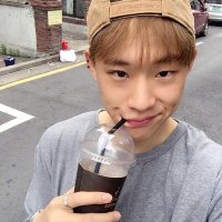 홍시 🕯️ (@dndlxaa) 's Twitter Profile