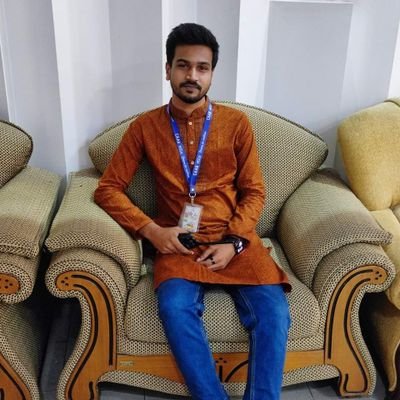 JewelJoy01's profile picture. I think i'm simply a simple boy😁.Likes to stay close  with the people around me. Love them who loves me.