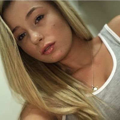 faidat_ajoke's profile picture. I'm a country girl 
I'm looking for a serious relationship that will leads to married and a responsible man in my dream