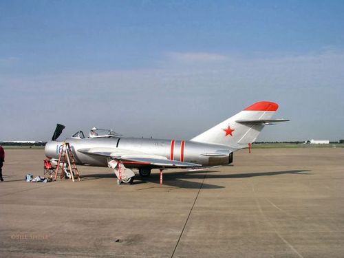 aviationflight's profile picture. Site sur l'#aviation les #avions de chasse les simulateurs de vol 
http://t.co/w78Hl5lOnJ
http://t.co/PDDLEWJAv8
#Boeing #Airbus
