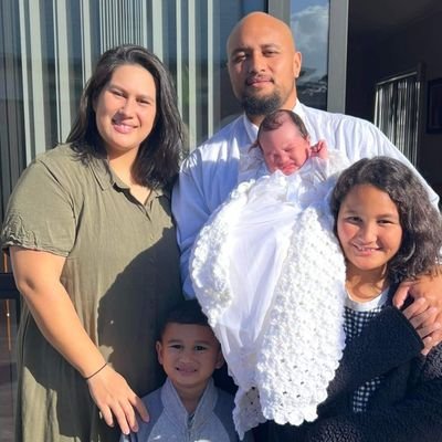 Married since 2012 ❤
3 children 👧🏻👦🏻👶🏻
Church of Jesus Christ of Latter day saints
Proud Kiwi
Business owner, entrepreneur 💼
Sports 🏀 🏈🏉