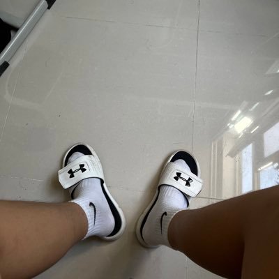 ruzhndi1's profile picture. 