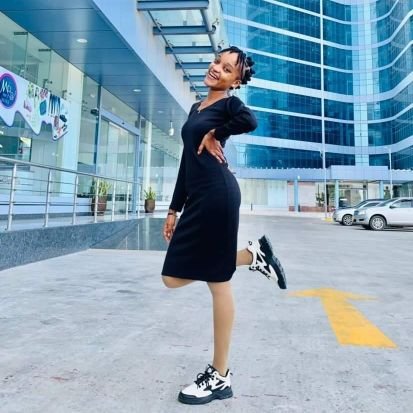 Prisbutterfly's profile picture. Architect
Code 4 fun,spiritual douta of @IsaacMallonga
|Jeremiah 29:11
|1 day i'm gonna make onions cry.