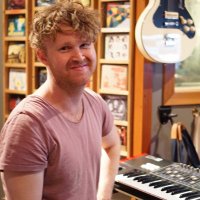 Thom Lion (@thom__lion) 's Twitter Profile