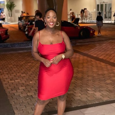 danimariealex__'s profile picture. 