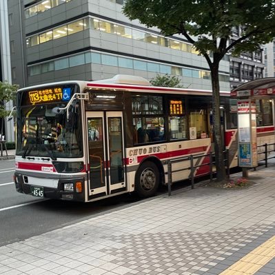 札幌市内のとあるバス会社の新人見習い乗務員/アニメ/声優/坂道系/鉄道模型/車(特にバス)/ect.多趣味過ぎる20代(￣▽￣;) 定期的にスペース入ります