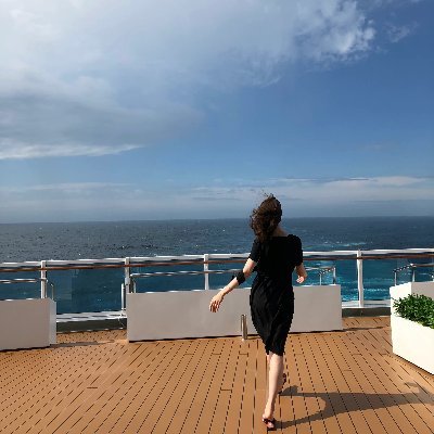 shirley3ac's profile picture. I like to walk on the beach with the quiet breeze