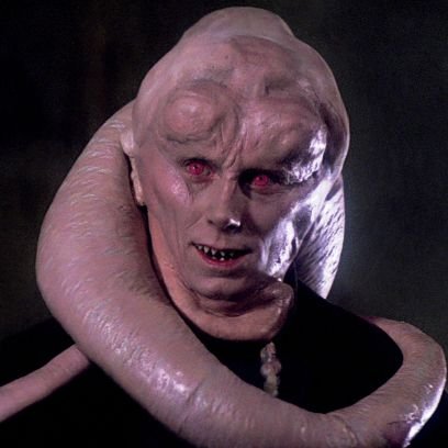 Star Wars,Kaiju,Ben 10,Manga Connoisseur.

                  Certified Homo-Floresiensis.

                                  RIP Bib Fortuna 1983-2020.