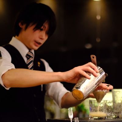 千葉県成田市でバーテンダーをしています!(レストランバーステラ、バルデネロ)
ダーツ🎯も好きです!
ダーツライブアカウント
タカヒロ@ATTIC×JET8
https://t.co/cQqinvQ1Ed