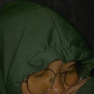 Mari mengeluh ,belajar ,bercanda bersama