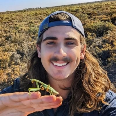 Australian Arachnologist 🕷️ Lab Rat @museumsvictoria. Doctoral candidate @sydney_uni. Peacock spiders 🕺 Phylogenomics 🧬 Biodiversity discovery 🔍 Taxonomy 🔬