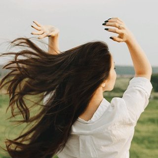EmmaWal11896472's profile picture. Confident...
