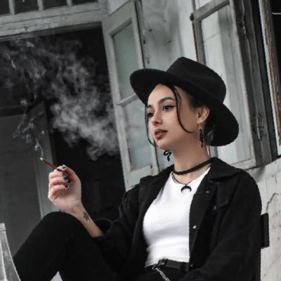 zaraaa1998's profile picture. #زن_زندگی_آزادی Be kind🤍🌱