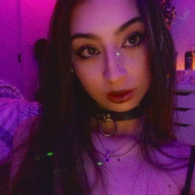 || 🌷 || RS3 w62 / w49 || sometime streamer || ffxiv || Val (OCE/NA) || netflix binger || 🌷|| send me money@ https://t.co/v5TG9wzYDW $20 DM fee