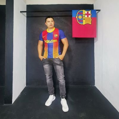 fanático del fútbol club Barcelona 🇪 🇸🙌 😍 💞 lo es todo es mi estilo de vida mi pasión y en México aficionado al club América...