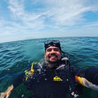 Neurosurgeon 🧠 | Spine surgeon | University of Rosario | Scuba diving 🤿