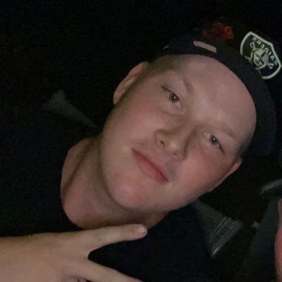 Edgelordgames's profile picture. Starting my coding/ Trading journey