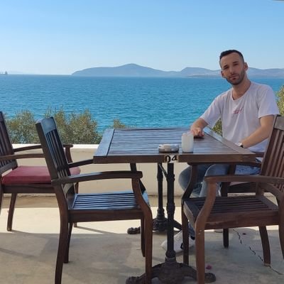 Afsargillerden's profile picture. 