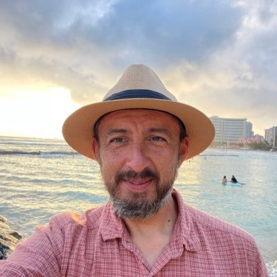 Solar System Archaeologist, astrophysicist, cosmochemist, atmospheric chemist. Physics professor, dad and husband. Humanist. Views my own.