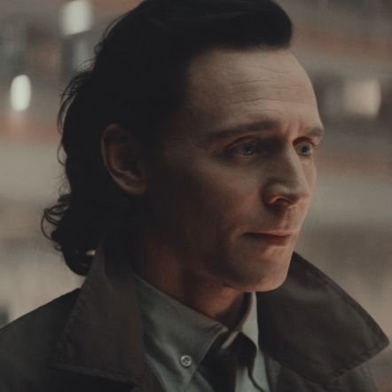 Roleplay Account by #ᴠɪᴏʀᴀ | Not affiliated with Disney/Marvel/Tom Hiddleston || Variant L1130: Loki Laufeyson