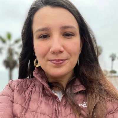 She, her. Chancellor’s Postdoc @ UCSC🍌🐌 | PhD from @Scripps_Ocean 🌊 | interested in people, conservation, fisheries, critters 💛, & climate 🌎