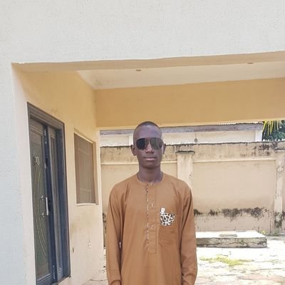 official_Meddo4's profile picture. Certified Yorubad boy | Follow for a quick follow back | Politics | Music | Everything nice ☺ |