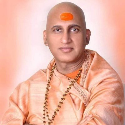 Official account of Swami Avdheshanand Giri Acharya Mahamandleshwar Juna Akhara. A Great Motivator Renowned Scholar, Excellent Orator.Managed by dedicated team.