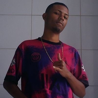 O amor faz todo sentido a vida!
Instagram: @gb.delaxx_027 @gb.delaxx_027_pvd
Facebook: GB Neves & GB Neves II
Flamenguista❤️🖤
Sagitário
027✌🏾😈