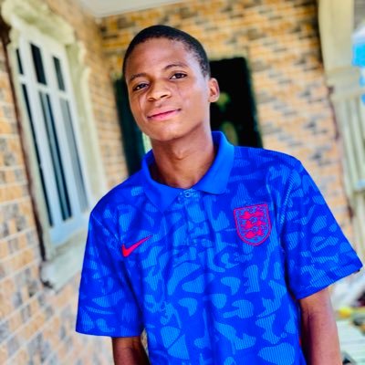 Jhayone1_2's profile picture. Web Developer NextJs | Supabase