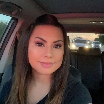 ELAR, GT, & ESL teacher dedicated to helping students learn and grow. Wife & mom of 2 boys. Passionate about exercise, health, and making memories.