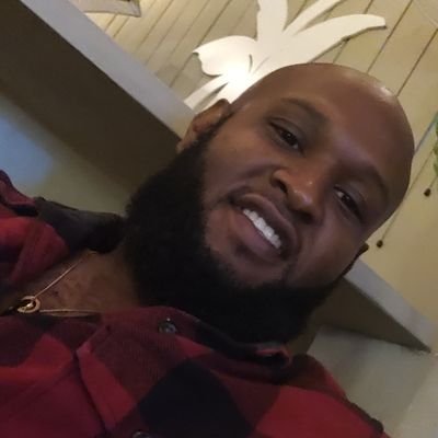 k_murv's profile picture. Aut Viam Inveniam Aut Faciam
Amateur Landscape Designer

living, laughing, loving, learning 🙏🏽