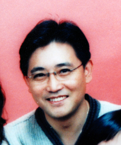 ljy5885's profile picture. 누군가의 자식이고, 가족이자, 중소기업의 구성원이며, 
시민, 국민, 인류, 지구인... 결국 누군가에게는 외계인..