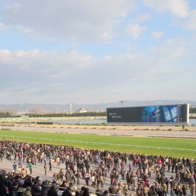 競馬を楽しもうをモットーに🌈お気軽にフォローお願いします🙇🏻‍♀️いいねもしてくれたら喜びます😄