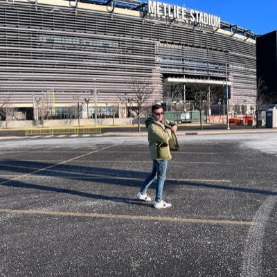 juanchob2709's profile picture. 