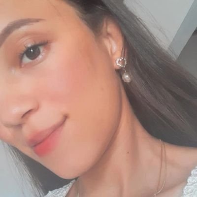 GabiSantanaVitt's profile picture. Cristã 🔥
Noiva ❤
Baiana arretada 🌵