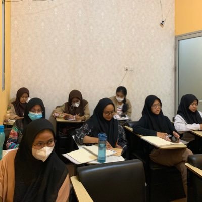 EdulabPekanbaru's profile picture. Your Graduation is Our Satisfaction