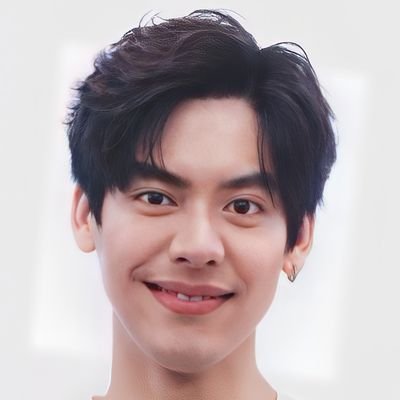 zipingzidong1's profile picture. Twitter here for #TaeDarvid      
Just like Darvid said: No one should suffer, no one should cry