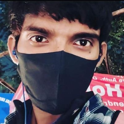 मन को छू कर लौट आऊंगा किसी दिन
तुम हवाओं से पूछते रह जाओगे मेरे घर का पता