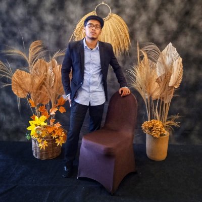 yogiAVAroka's profile picture. it's me..mas mas biasa
@acmilan ✌
ig: yogiaf