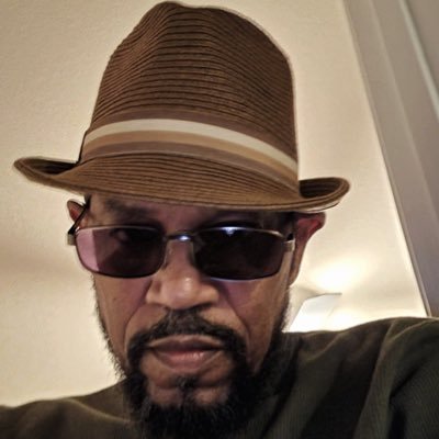 rcochranjr's profile picture. 