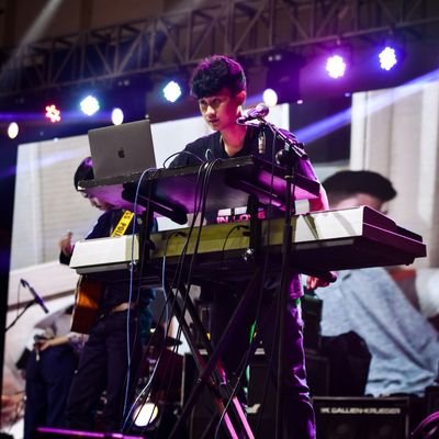 withprasa's profile picture. 