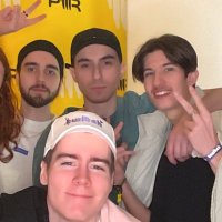 radius (@radiusfn) 's Twitter Profile