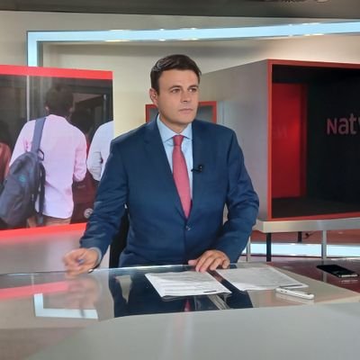 Periodista. Jefe de informativos en @NavarraTV